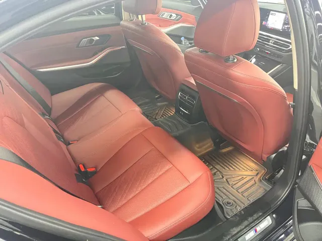 BMW 3 Series — Фото автомобиля 11