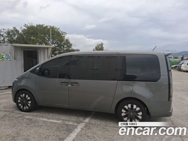 Hyundai Staria — Фото автомобиля 3
