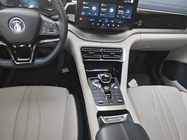 BYD Song PLUS — Фото автомобиля 13