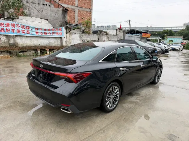 Toyota Avalon — Фото автомобиля 5