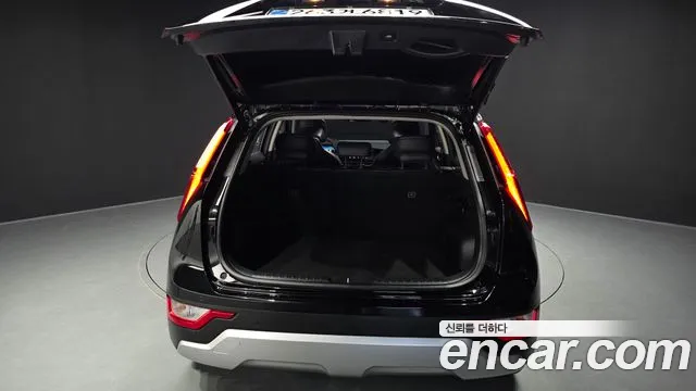 Kia Niro The All New — Фото автомобиля 20