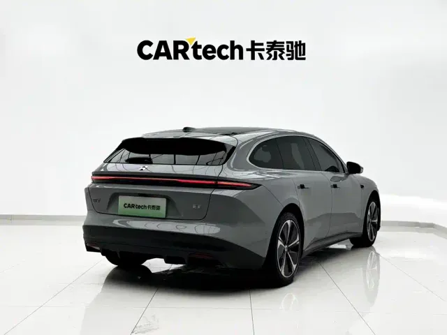Nio ET5 Touring — Фото автомобиля 4