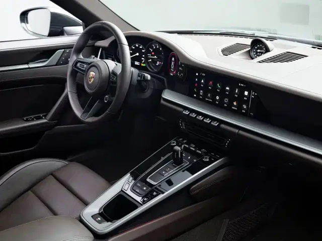 Porsche 911 — Фото автомобиля 15