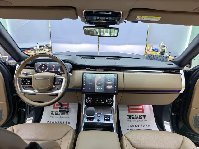 Land Rover Range Rover — Фото автомобиля 15