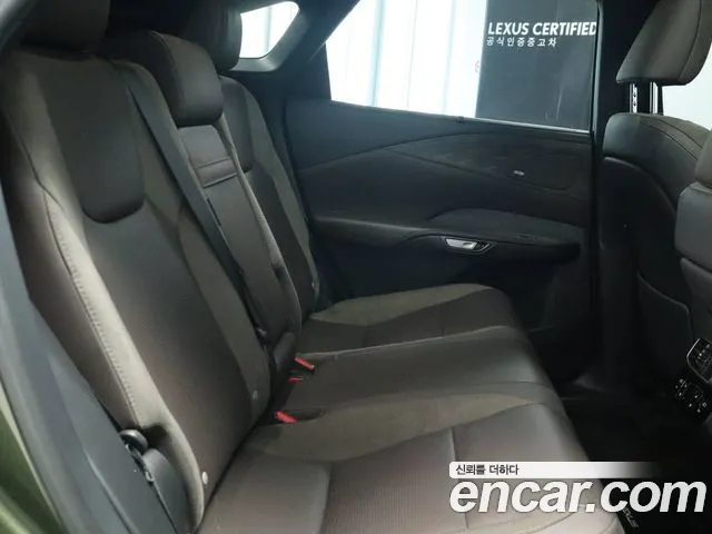 Lexus RX — Фото автомобиля 14