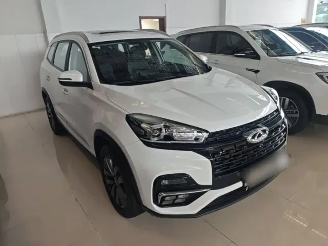 Chery Tiggo 8 — Фото автомобиля 3