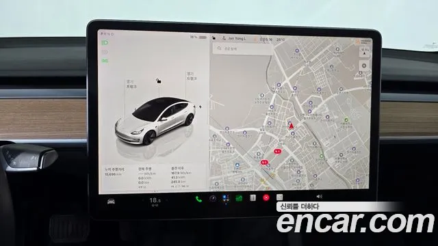Tesla Model 3 — Фото автомобиля 12