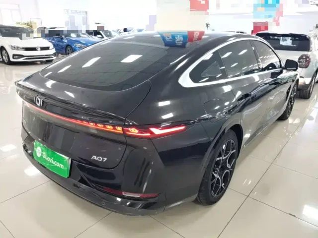 Changan Qiyuan A07 — Фото автомобиля 6