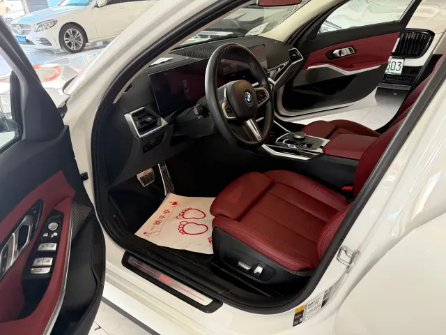 BMW i3 — Фото автомобиля 4