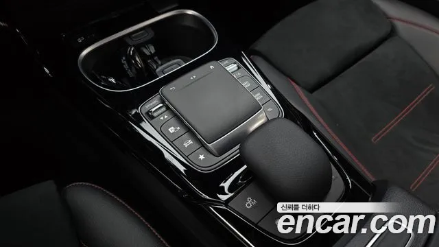 Mercedes-Benz A-Class W177 — Фото автомобиля 23