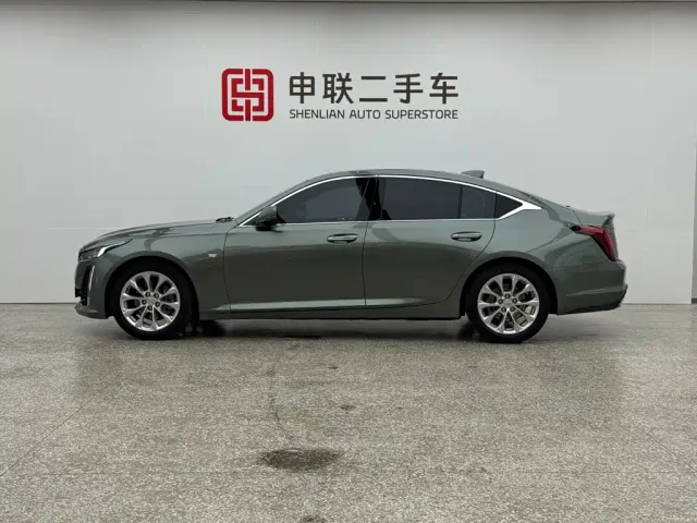 Cadillac CT5 — Фото автомобиля 5