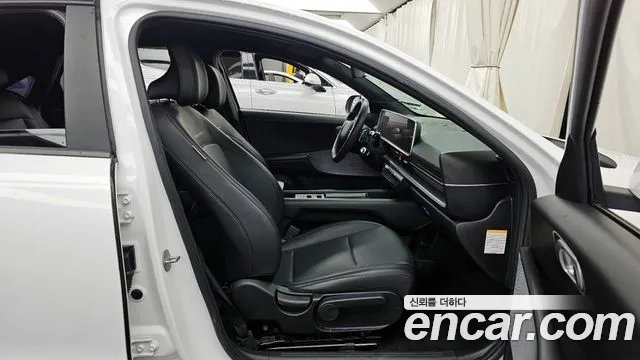 Hyundai Ioniq6 — Фото автомобиля 10