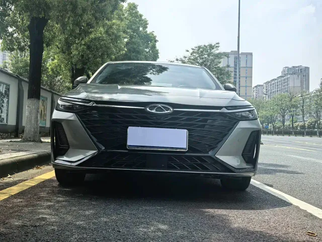 Chery Arrizo 8 — Фото автомобиля 2