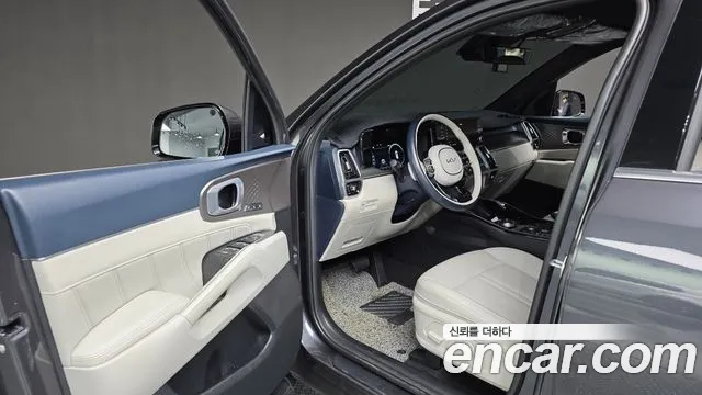Kia Sorento — Фото автомобиля 12