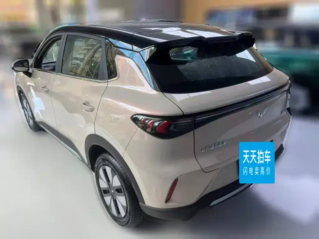 Wuling Bingo S — Фото автомобиля 2