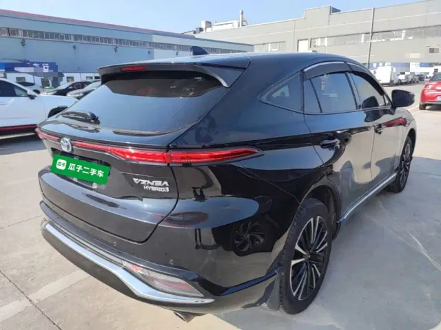Toyota Venza — Фото автомобиля 6