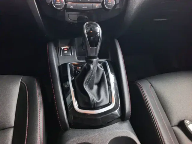 Nissan Qashqai — Фото автомобиля 13