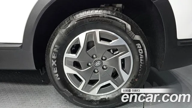 Hyundai Santafe — Фото автомобиля 21