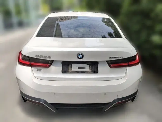BMW i3 — Фото автомобиля 3