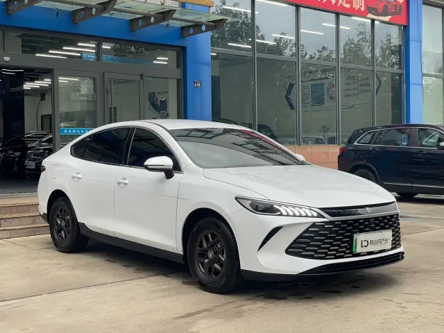 BYD Qin PLUS — Фото автомобиля 3