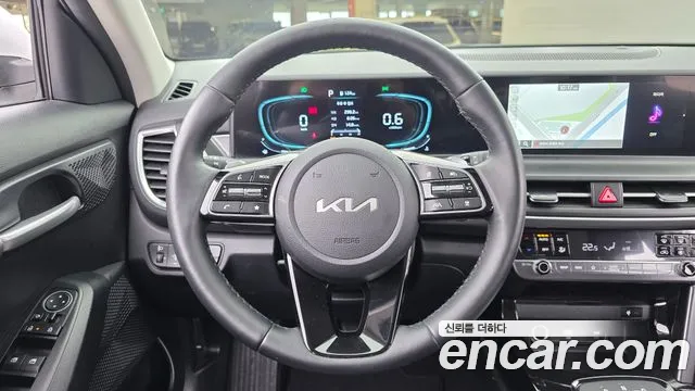 Kia Seltos New — Фото автомобиля 13