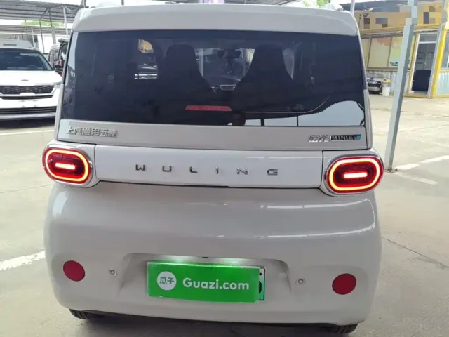 Wuling Hongguang Mini EV — Фото автомобиля 5