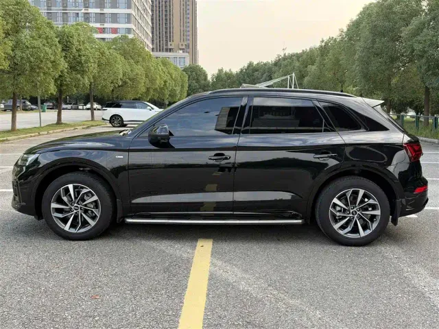 Audi Q5L — Фото автомобиля 8