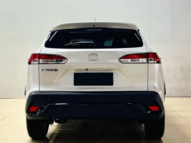 Toyota Frontlander — Фото автомобиля 5