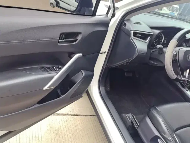 Toyota Frontlander — Фото автомобиля 15