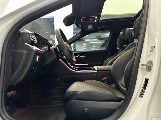 Mercedes-Benz C-Class — Фото автомобиля 8