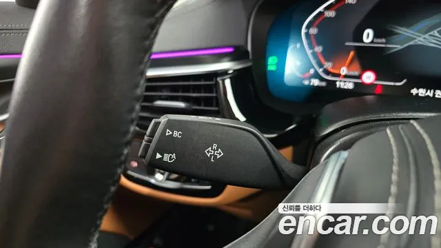 BMW 5 Series G30 — Фото автомобиля 29