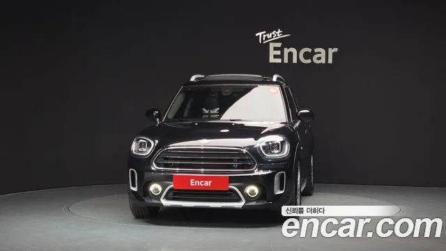 Mini Countryman — Фото автомобиля 3