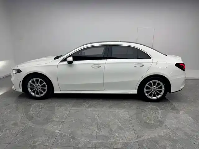 Mercedes-Benz A-Class — Фото автомобиля 6
