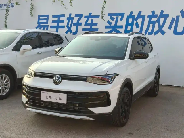 Фотография автомобиля — Volkswagen Tharu