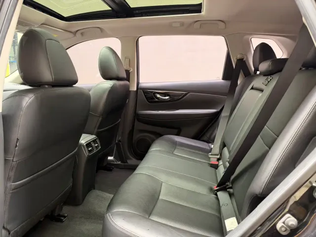 Nissan X-Trail — Фото автомобиля 10