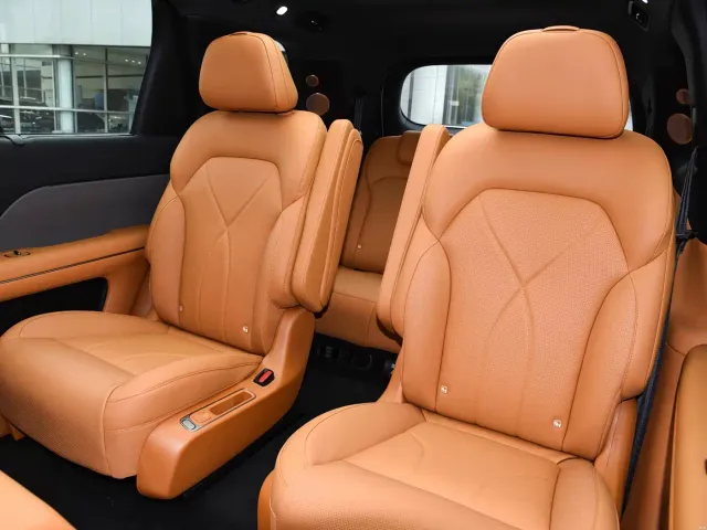 IM Motors LS8 — Фото автомобиля 8