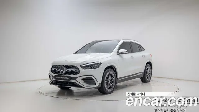 Фотография автомобиля — Mercedes-Benz GLA-Class H247