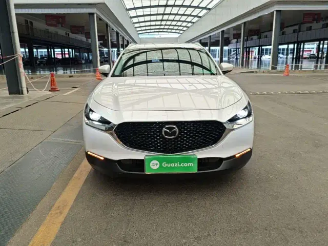 Mazda CX-30 — Фото автомобиля 2