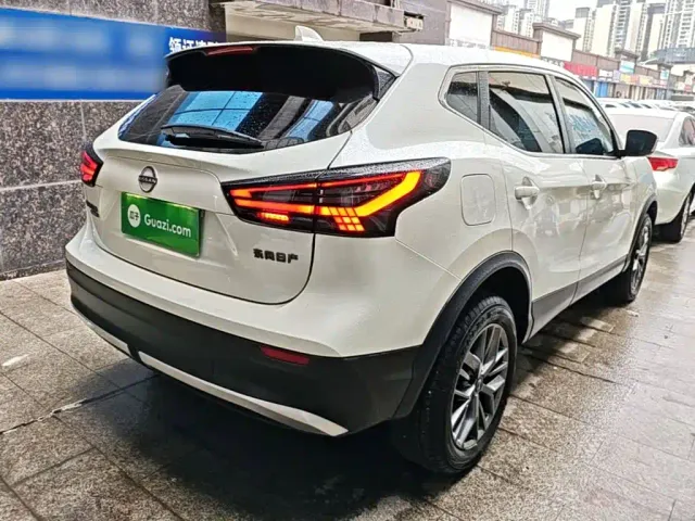 Nissan Qashqai — Фото автомобиля 6