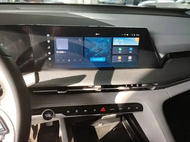 Changan CS75 Plus — Фото автомобиля 12