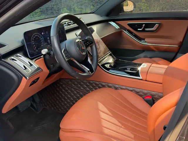 Mercedes-Benz S-Class — Фото автомобиля 11