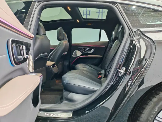 Mercedes-Benz EQS — Фото автомобиля 12