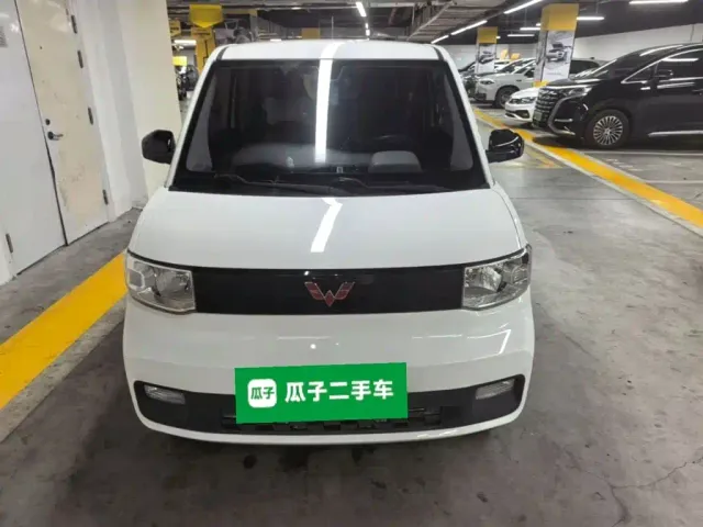 Wuling Hongguang Mini EV — Фото автомобиля 2