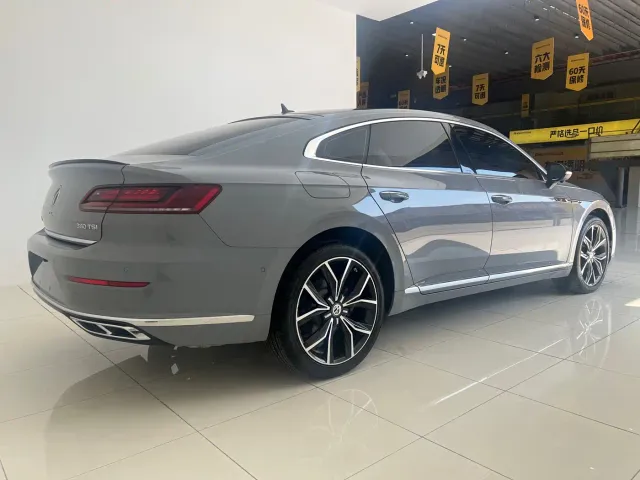 Volkswagen CC — Фото автомобиля 15