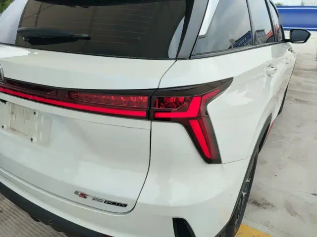 Changan CS75 Plus — Фото автомобиля 23