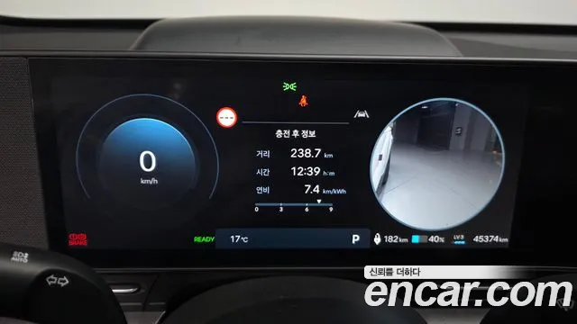 Hyundai Kona SX2 — Фото автомобиля 11