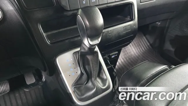 Hyundai Staria — Фото автомобиля 12