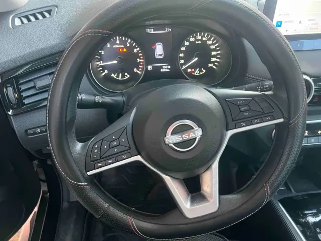 Nissan X-Trail — Фото автомобиля 4