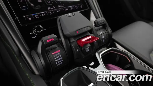 Lamborghini Urus — Фото автомобиля 4