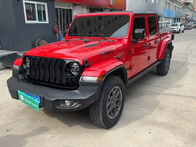 Фотография автомобиля — Jeep Gladiator